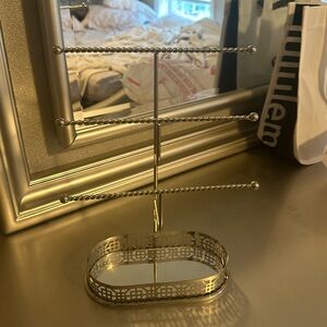 jewelry holder